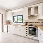 Vivienda Jade Βίλα *