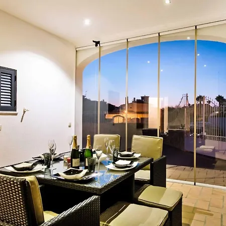 Villa Vivienda Jade